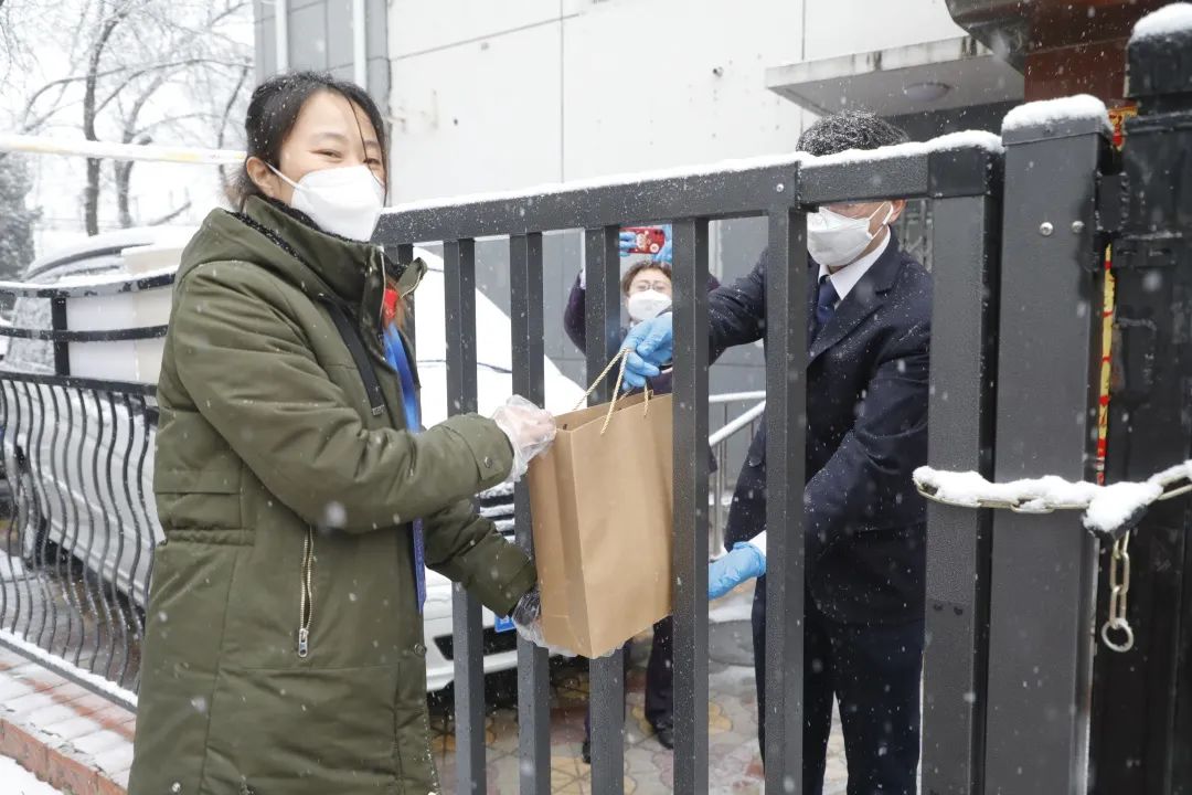 同心战“疫” 共迎花开︱西坝河中里社区相关区域解除管控 西坝河 第20张 同心战“疫” 共迎花开︱西坝河中里社区相关区域解除管控 西坝河 第20张