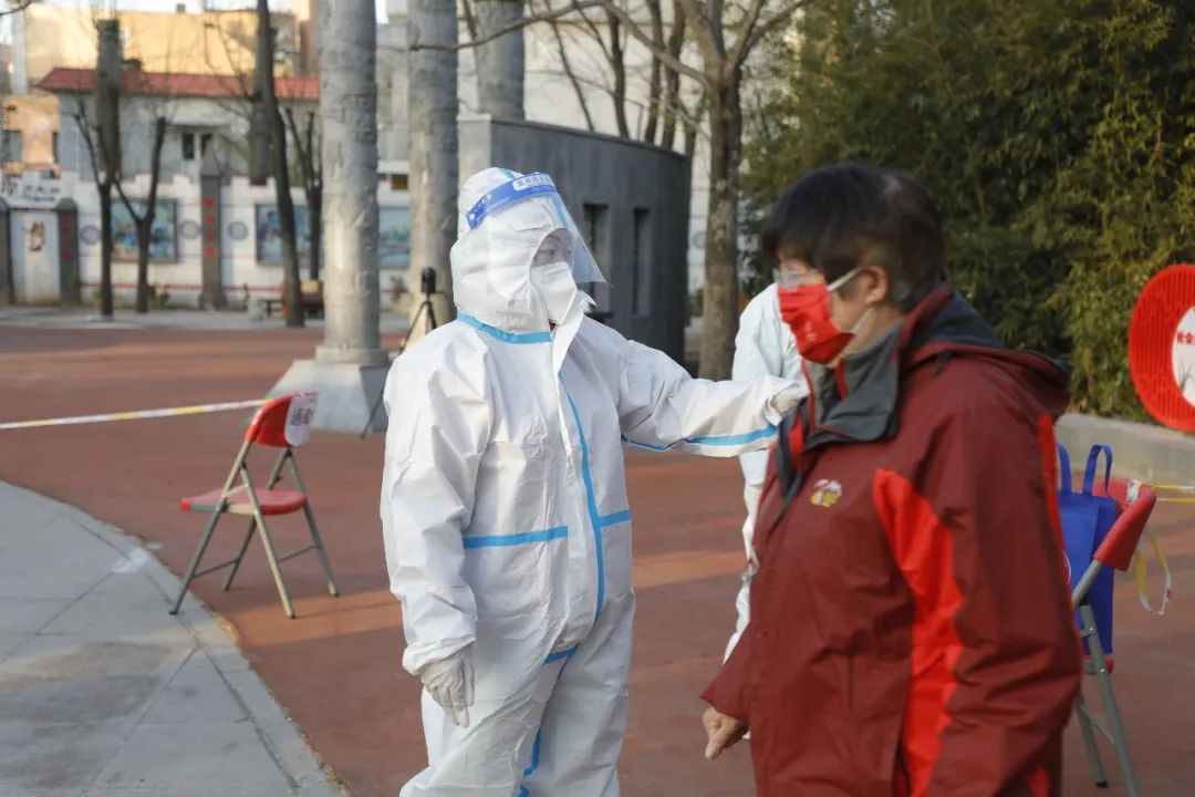 同心战“疫” 共迎花开︱西坝河中里社区相关区域解除管控 西坝河 第14张 同心战“疫” 共迎花开︱西坝河中里社区相关区域解除管控 西坝河 第14张